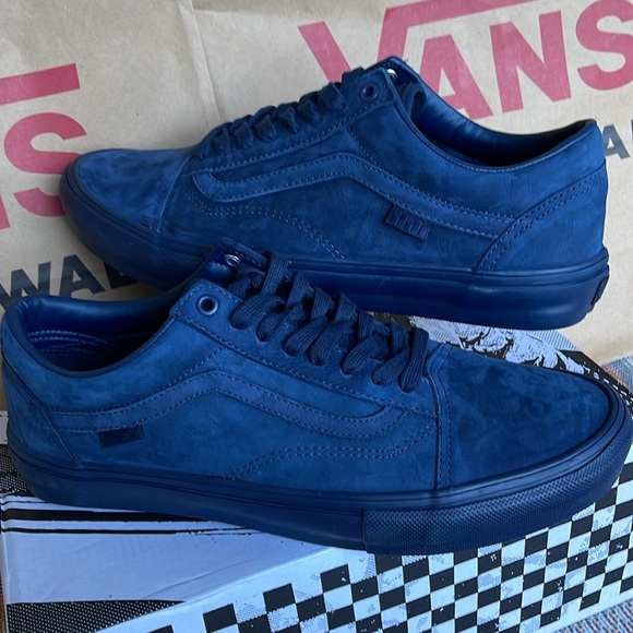 Vans Men’s Skate Old Skool
Mono Dark Blue
VN0ASFCB1PE
Sneakers - Picture 7 of 16